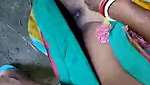 Desi Bhabhi  shaving Her Pussy
