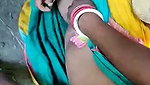 Desi Bhabhi  shaving Her Pussy