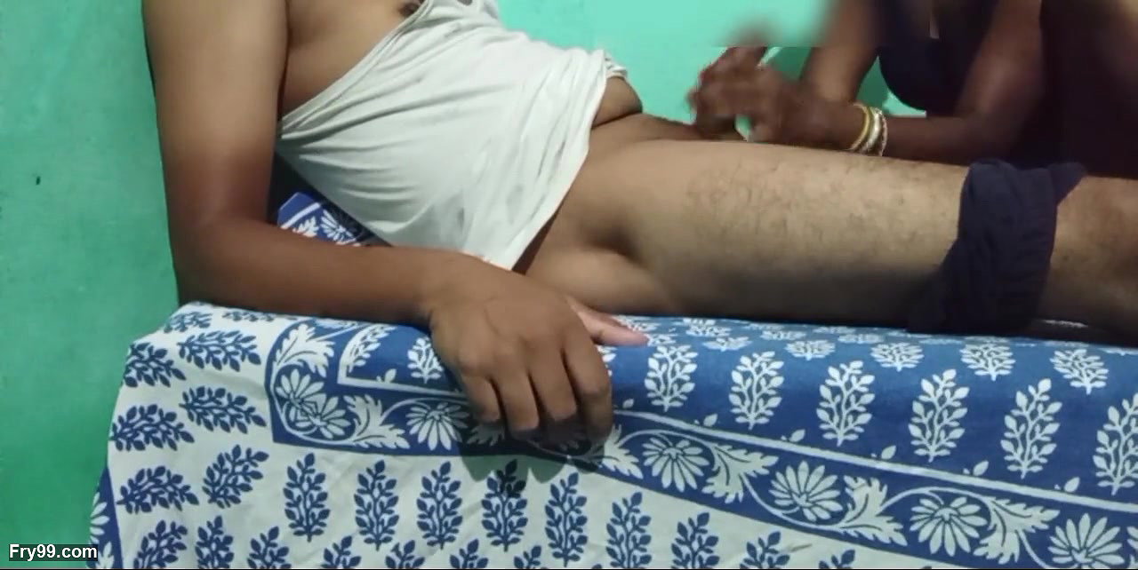 Indian Desi Vinnusi Rohan Sharing Bed & Bedroom Rough Cock Fuck