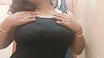 Hot Desi Girl Showing Her Big Boobs