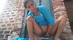 Desi village cute bhabi wnjoy with toy-6