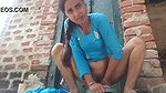 Desi village cute bhabi wnjoy with toy-6