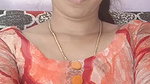 Desi Girl Shows her Boobs
