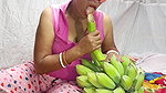 I took the banana kadi and put it inside my pussy and enjoyed it nomita boudi