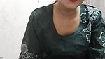 Step sister ko new dress dilwa kar jabar dasti pel diya