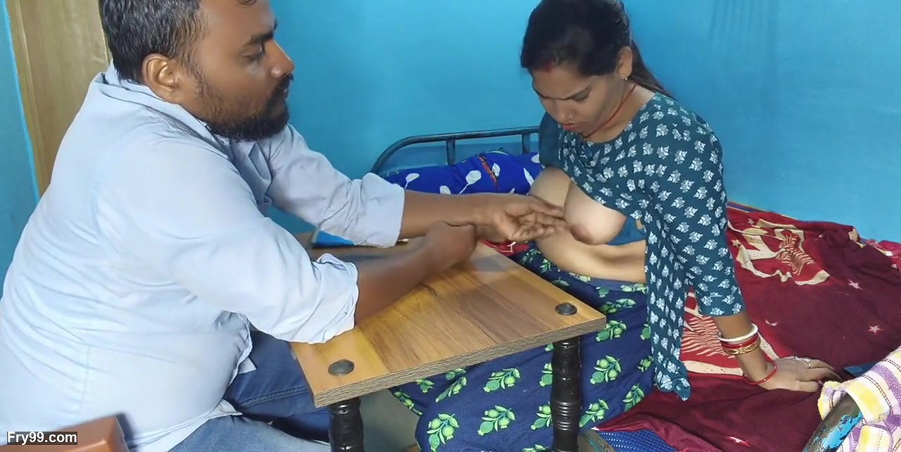 Sexy indian girl boobs sucking boobs press with her boyfriend