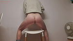 Versauteschnukkis milf poops on chair