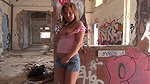lo Pee Girls Valentina