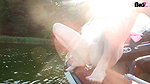 51147m Motorboot in den See gepisst