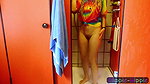 ippie Hippie In die Dusche gepisst Schau mir zu