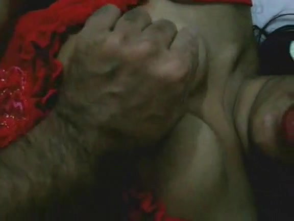 5328 330904 desi wife fondled by hubby
