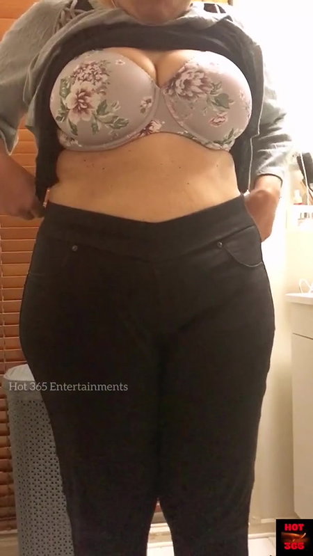 My Naked Butt in the Bathroom in close-up flashing