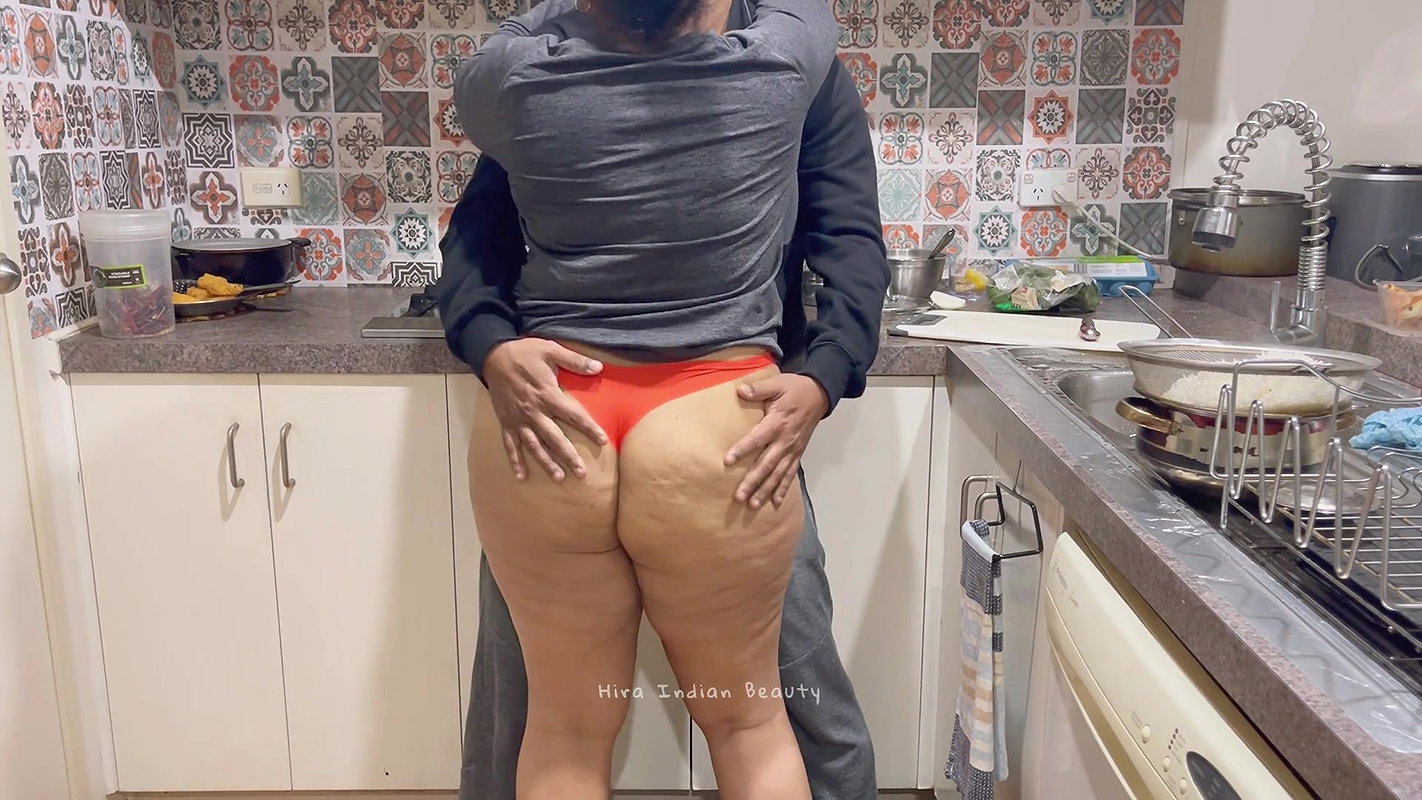 Hot Indian Kitchen Love Making with Step Sister – Milf Big Ass is Eaten, Kissed and Pressed!