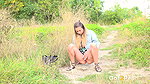 Hottie Pees In The Suburbs Got2pee