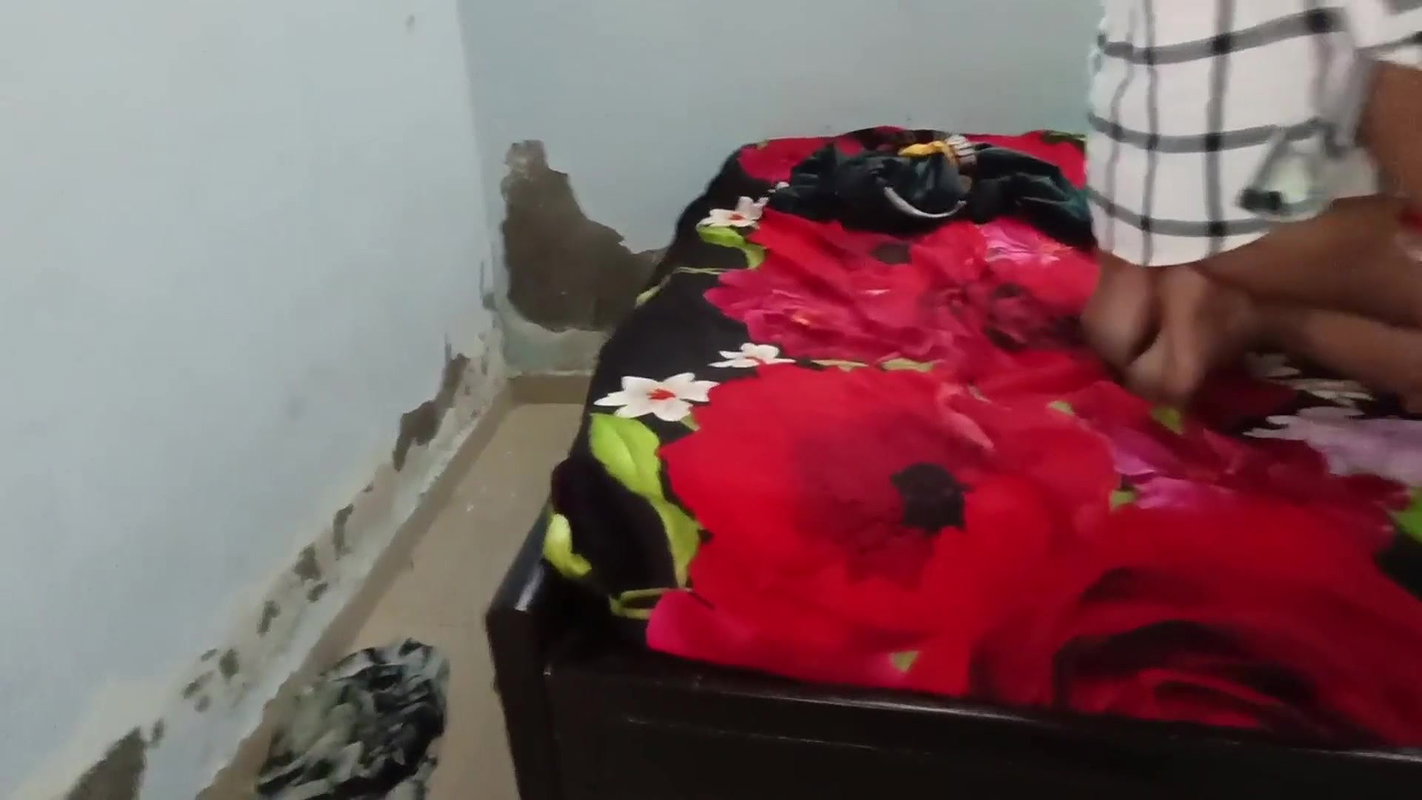 Telugu Horny Aunty Homemade Fucking Dirty Talks With Husband Open Saree Blouse Bigtits Puffy Nipples