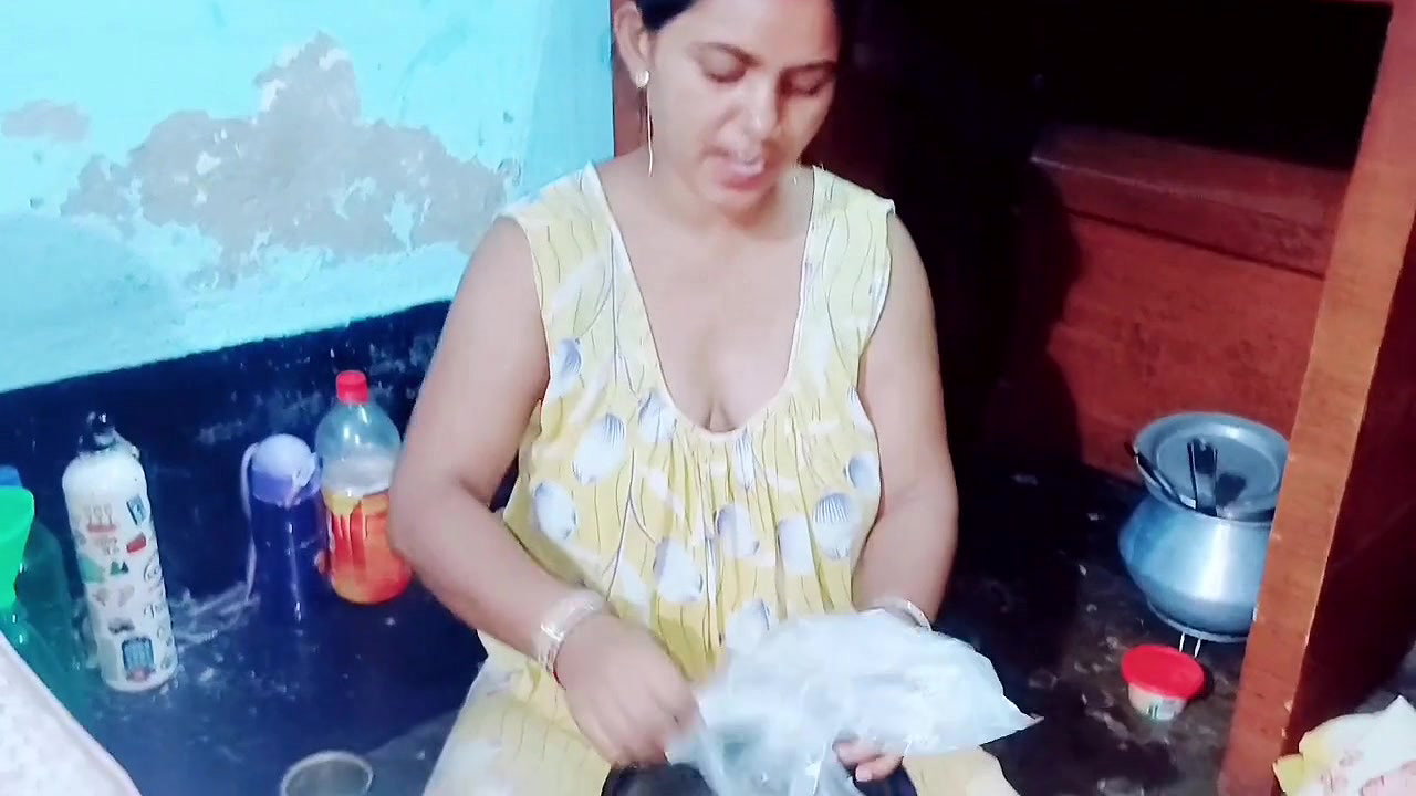 Viral Beautiful Maid first Interview Sex! Indian Sex