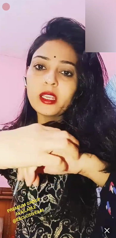Cute girl in cam