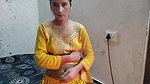 Bhabhi ko oyo me le jakar jabar dasti pela