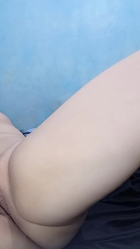 Young Stepmom with Big Pussy Big Ass Seductive Pussy
