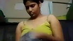 Big Booby Indian Gf Nude clip