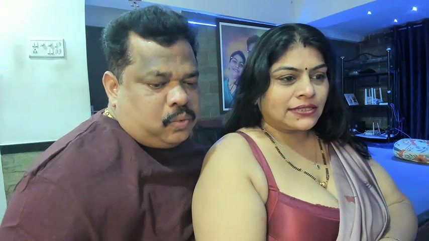 Stripchat-Public.Show-c-tarivishu23-2024.12.25.152503