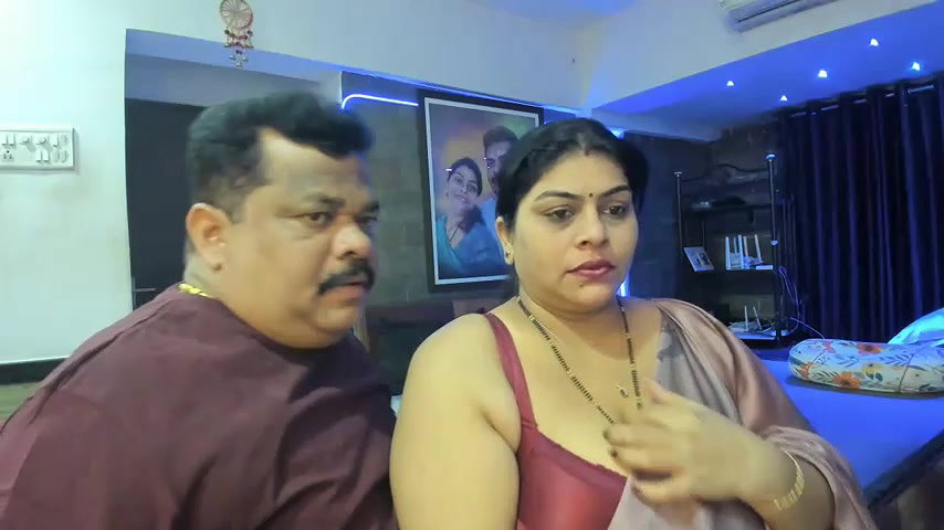 Stripchat-Public.Show-c-tarivishu23-2024.12.25.152503