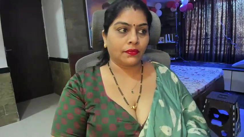 Stripchat-Public.Show-c-tarivishu23-2025.02.19.050000