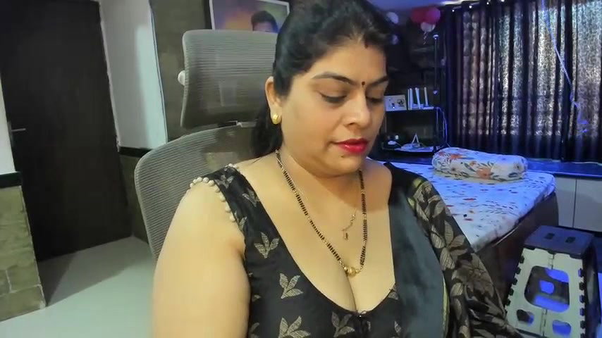 Stripchat-Public.Show-c-tarivishu23-2025.02.22.031613