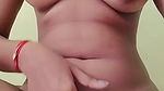 Desi girl rubbing pussy