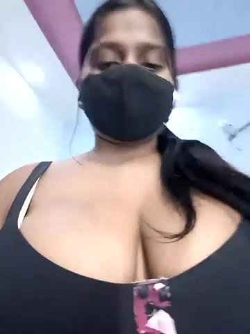 Stripchat-Public.Show-f-Kanak_5-2025.02.24.133422