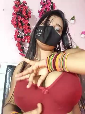 Stripchat-Public.Show-c-kusum_girl-2025.06.17.143353