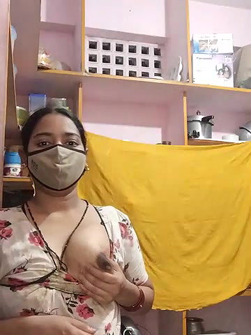 Stripchat-Public.Show-c-Sexynageena-2025.04.20.005740