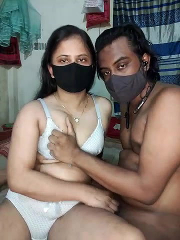 Stripchat-Public.Show-c-Younger_Couples-2025.04.25.060805