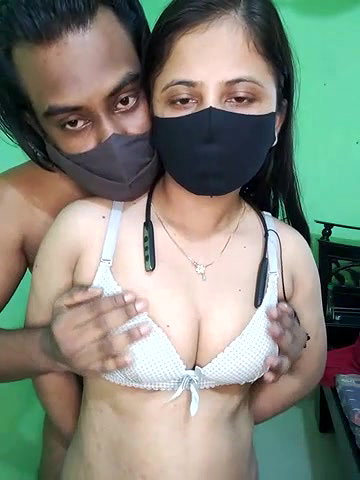 Stripchat-Public.Show-c-Younger_Couples-2025.05.04.033434