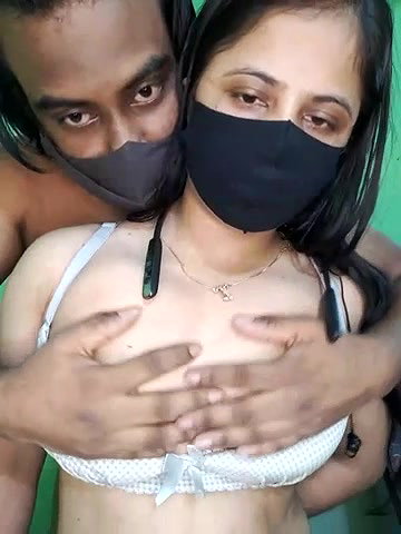 Stripchat-Public.Show-c-Younger_Couples-2025.05.04.033434