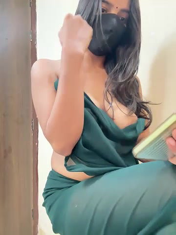 Stripchat-Public.Show-c-Cute-Sakhi-2025.06.08.195221