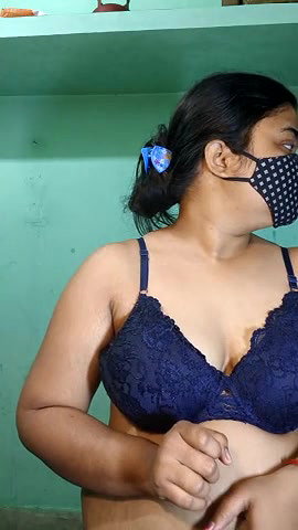 Stripchat-Public.Show-c-Hotty_Mona-2025.02.20.042859