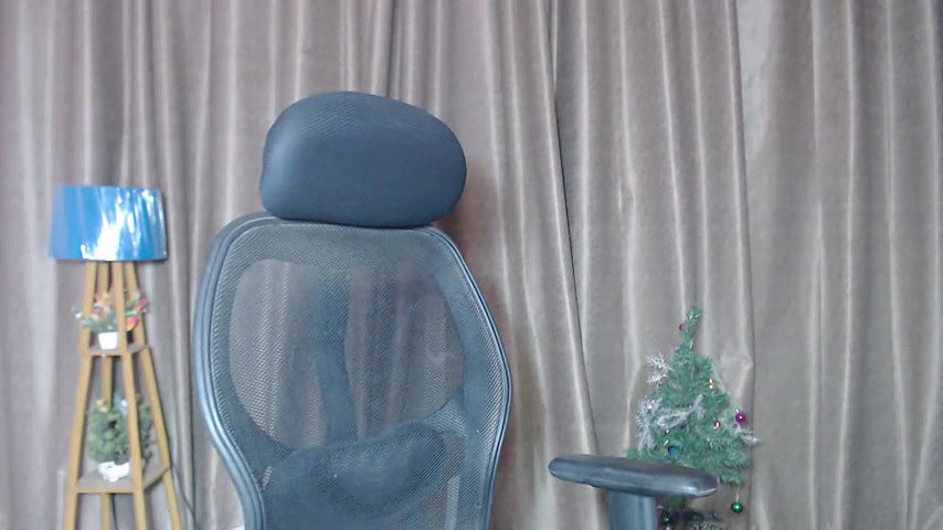 Stripchat-Public.Show-f-_Kamakshi-2025.05.22.202251