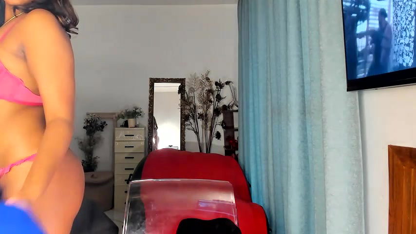 Stripchat-Public.Show-c-Bad_Girl_Kayra69-2025.05.03.023021