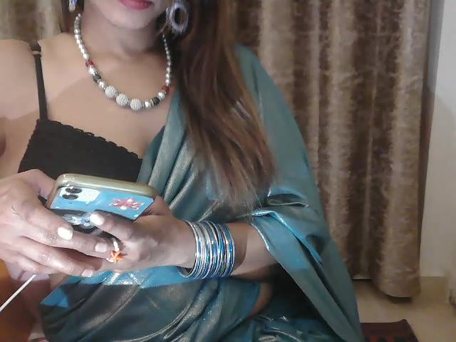 Stripchat-Public.Show-f-Cupid_of_Hearts-2025.01.13.185330
