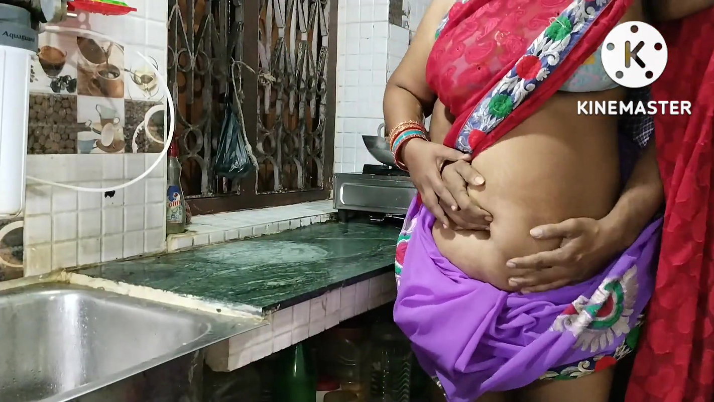 I Left Payal Bhabhi in the Kitchen and Took Her off