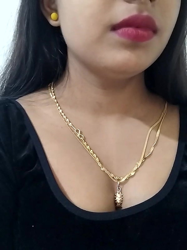 Stripchat-Public.Show-f-Maahhii_2-2025.06.23.180125