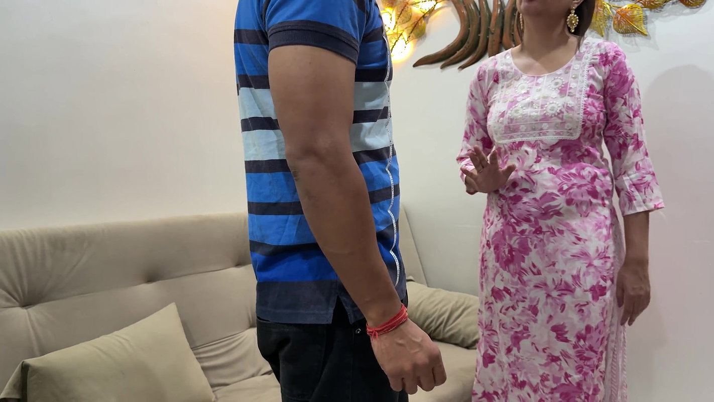 Indian Hot Bhabhi Sex with Tailor Master (hindi Audio)