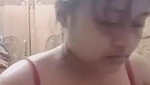 Cute Girl Shows her Pussy
