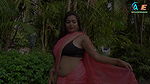 OUTDOORS SAREE FASHION INDIAN BEAUTY MODEL SAREE SHOOT VIDEO
