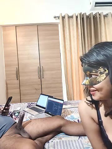 Stripchat-Public.Show-c-mahi69a-2025.05.28.105557
