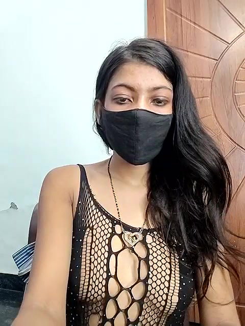 Stripchat-Public.Show-f-Noorkhatoon-2025.05.19.121103