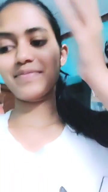 Desi cute girl sexy pussy