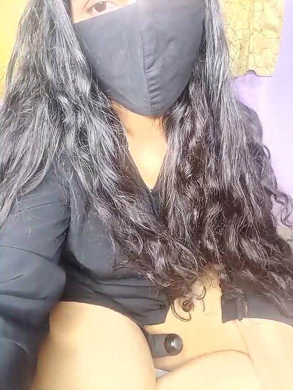 Stripchat-Public.Show-f-Rising_Smiler-2025.02.04.110707