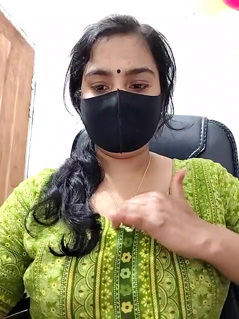 Stripchat-Public.Show-f-Ritusri_Dotta-2025.01.22.190156